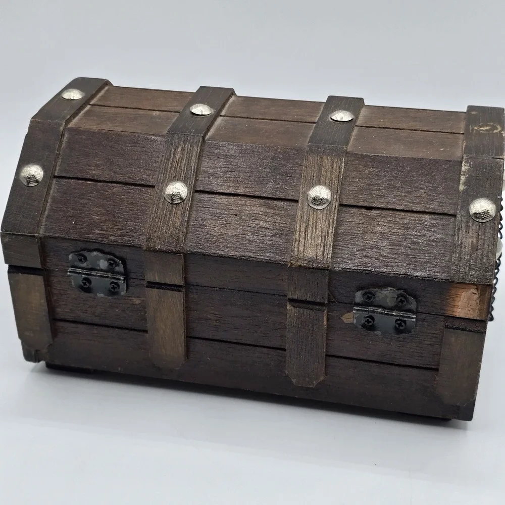 Wooden Pirate Style Jewelry Box Velvet Lined Removable Tray Vtg